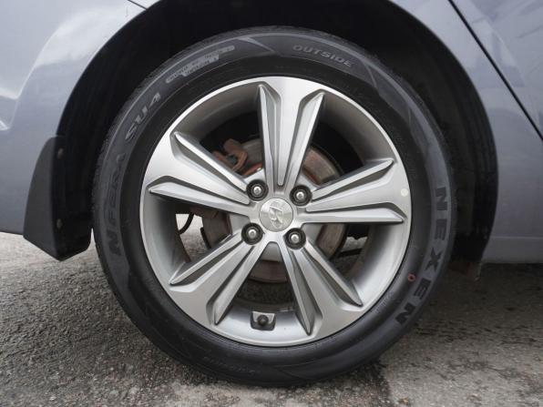 Hyundai Solaris II с пробегом 2018 года, цена 1 417 000 рублей, 77300 км, седан, Автокод Объявления
