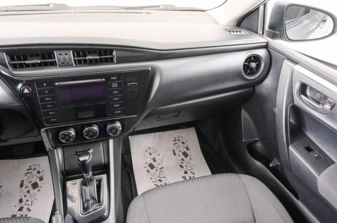 Toyota Corolla XI (E160 E170 E180) Рестайлинг 1 с пробегом 2018 года, цена 1 749 000 рублей, 126000 км, седан, Автокод Объявления
