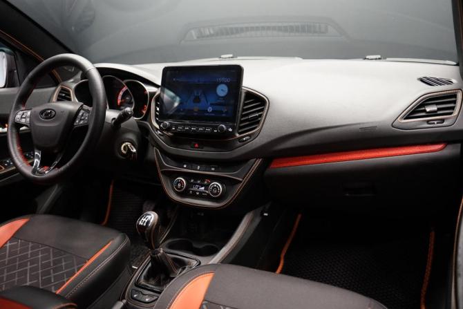 Lada (ВАЗ) Vesta I с пробегом 2019 года, цена 1 127 000 рублей, 86550 км, универсал, Автокод Объявления