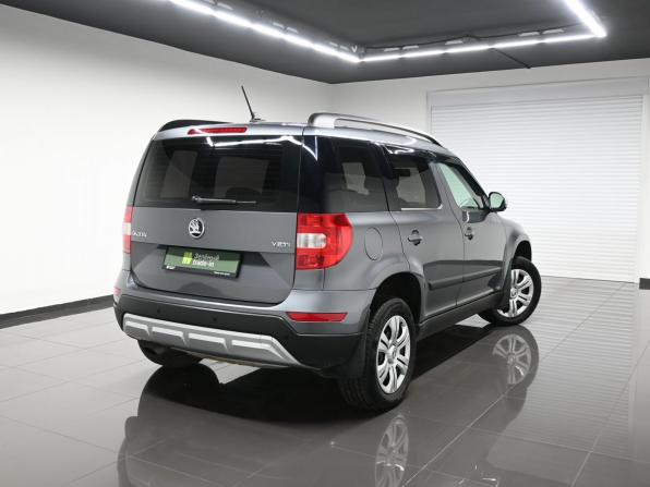 Skoda Yeti I Рестайлинг с пробегом 2017 года, цена 1 645 000 рублей, 77068 км, внедорожник, Автокод Объявления