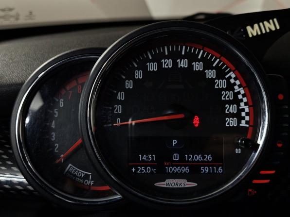 Mini Hatch III (F55/F56) с пробегом 2016 года, цена 2 099 000 рублей, 109694 км, хэтчбек, Автокод Объявления