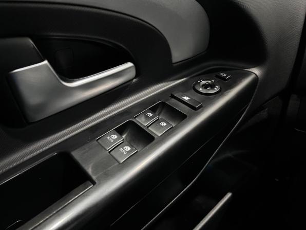 Kia Ceed I Рестайлинг с пробегом 2012 года, цена 786 000 рублей, 226100 км, хэтчбек, Автокод Объявления