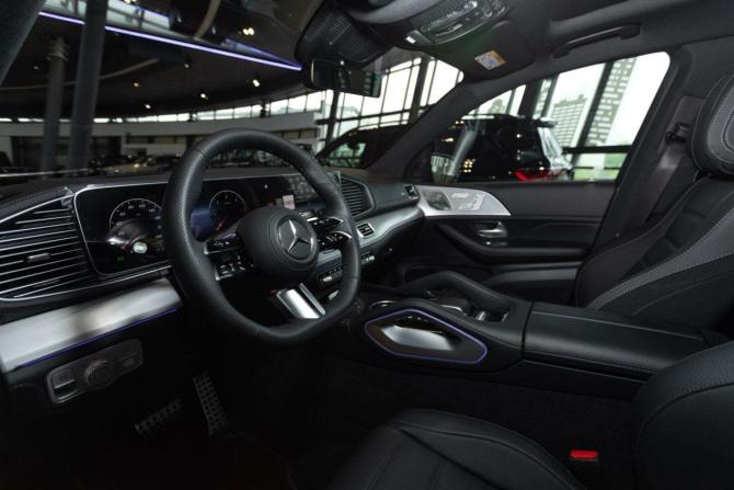 Новый Mercedes-Benz GLS II (X167) Рестайлинг 2025 года, цена 18 640 770 рублей, внедорожник, Автокод Объявления