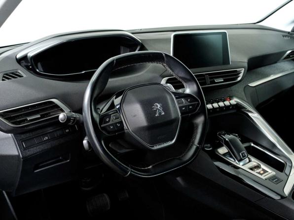 Peugeot 5008 II с пробегом 2018 года, цена 1 798 000 рублей, 105120 км, внедорожник, Автокод Объявления