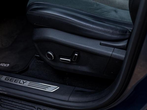 Geely Monjaro I с пробегом 2023 года, цена 2 768 000 рублей, 85409 км, внедорожник, Автокод Объявления