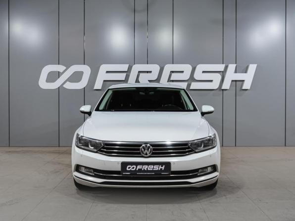 Volkswagen Passat B8 с пробегом 2016 года, цена 1 799 000 рублей, 175680 км, седан, Автокод Объявления