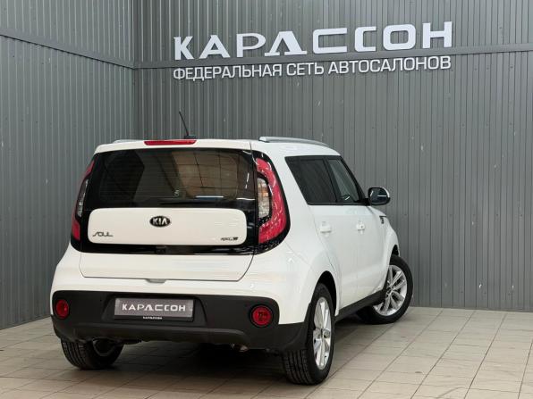 Kia Soul II Рестайлинг с пробегом 2018 года, цена 1 689 000 рублей, 18996 км, хэтчбек, Автокод Объявления