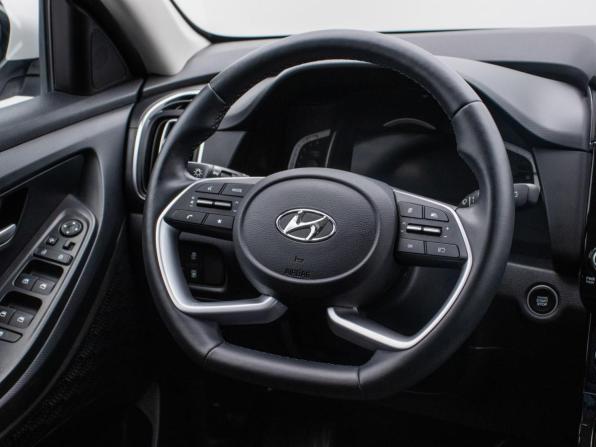 Hyundai Creta II с пробегом 2021 года, цена 2 470 000 рублей, 15895 км, внедорожник, Автокод Объявления