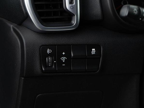 Kia Sportage IV с пробегом 2018 года, цена 1 869 444 рубля, 161857 км, внедорожник, Автокод Объявления