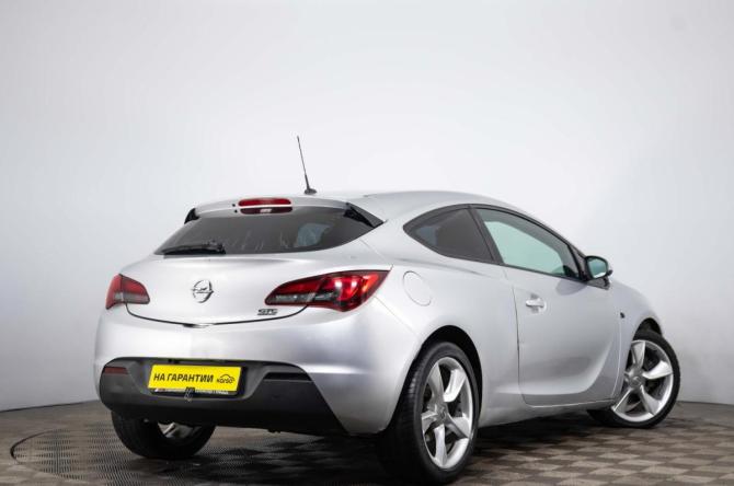 Opel Astra J Рестайлинг с пробегом 2012 года, цена 779 000 рублей, 221000 км, хэтчбек, Автокод Объявления