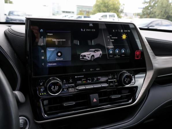 Toyota Highlander IV (XU70) с пробегом 2025 года, цена 4 998 000 рублей, 17849 км, внедорожник, Автокод Объявления