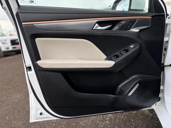 Haval Jolion I с пробегом 2022 года, цена 1 770 000 рублей, 60115 км, внедорожник, Автокод Объявления