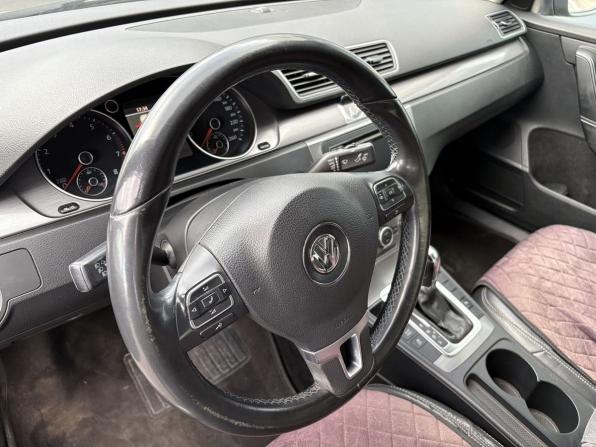 Volkswagen Passat B7 с пробегом 2012 года, цена 799 000 рублей, 311014 км, седан, Автокод Объявления