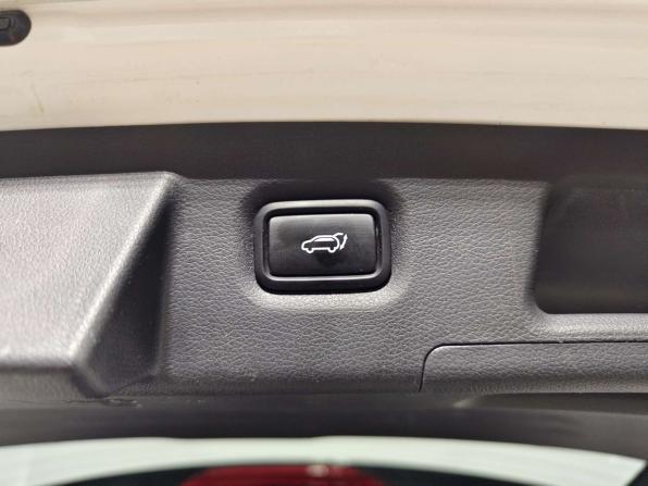 Hyundai Santa Fe IV Рестайлинг с пробегом 2021 года, цена 3 500 000 рублей, 146244 км, внедорожник, Автокод Объявления