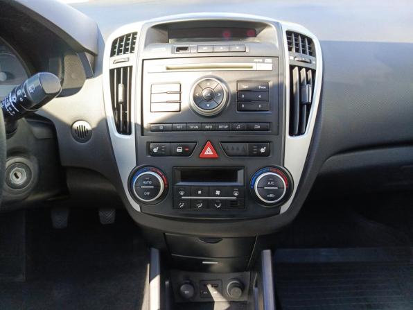 Kia Ceed I Рестайлинг с пробегом 2010 года, цена 580 000 рублей, 192684 км, хэтчбек, Автокод Объявления