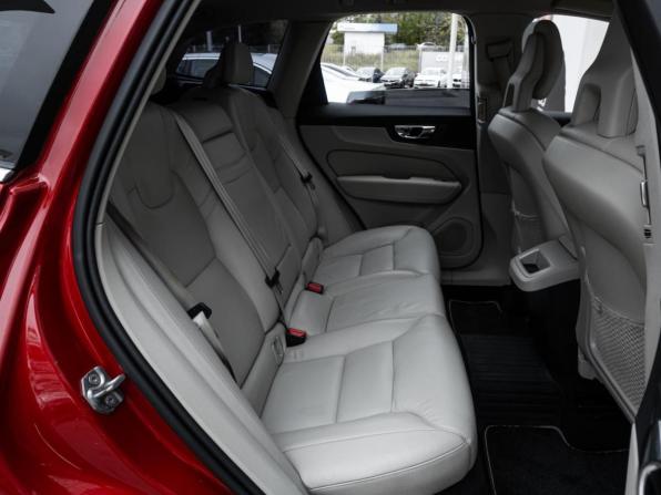 Volvo XC60 II с пробегом 2018 года, цена 2 625 000 рублей, 143206 км, внедорожник, Автокод Объявления