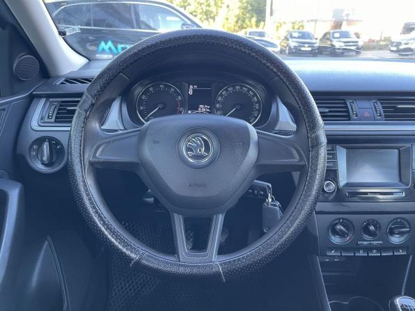 Skoda Rapid I с пробегом 2017 года, цена 960 000 рублей, 191066 км, лифтбек, Автокод Объявления