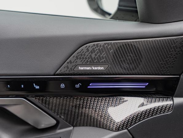 BMW 5 серии VIII (G60/G61/G68) с пробегом 2023 года, цена 7 800 000 рублей, 37655 км, седан, Автокод Объявления