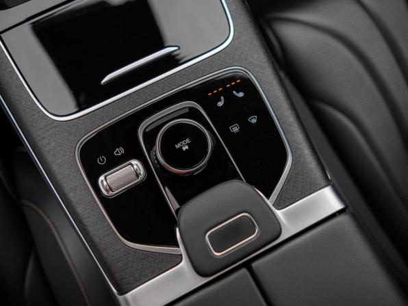 Jaecoo J8 с пробегом 2024 года, цена 3 099 000 рублей, 11679 км, внедорожник, Автокод Объявления
