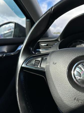 Skoda Octavia III (A7) Рестайлинг с пробегом 2018 года, цена 1 660 000 рублей, 245094 км, лифтбек, Автокод Объявления