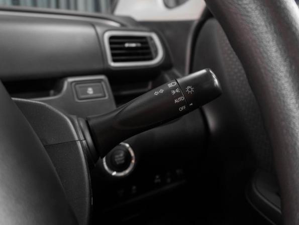Suzuki Solio III с пробегом 2019 года, цена 1 099 000 рублей, 103252 км, микровэн, Автокод Объявления