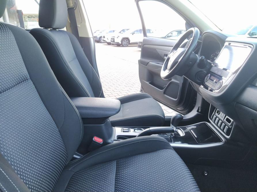 Mitsubishi Outlander III Рестайлинг 2 Екатеринбург  - изображение 21