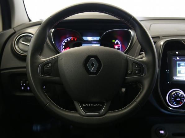 Renault Kaptur I с пробегом 2018 года, цена 1 690 000 рублей, 83633 км, внедорожник, Автокод Объявления
