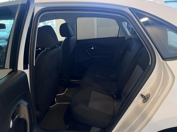 Volkswagen Polo V с пробегом 2013 года, цена 700 000 рублей, 233050 км, седан, Автокод Объявления