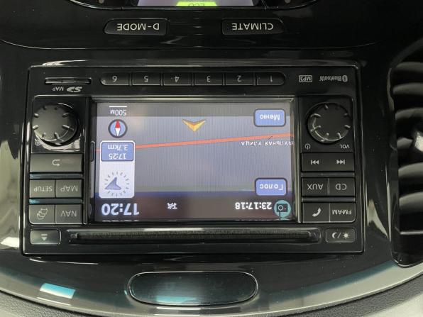 Nissan Juke I с пробегом 2012 года, цена 1 035 000 рублей, 123796 км, внедорожник, Автокод Объявления