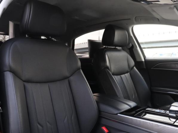 Audi A8 IV (D5) с пробегом 2019 года, цена 7 500 000 рублей, 28833 км, седан, Автокод Объявления