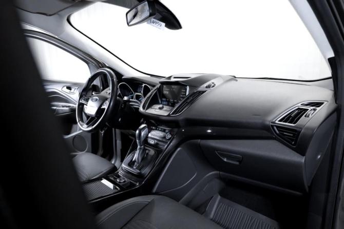 Ford Kuga II Рестайлинг с пробегом 2018 года, цена 1 300 000 рублей, 173151 км, внедорожник, Автокод Объявления