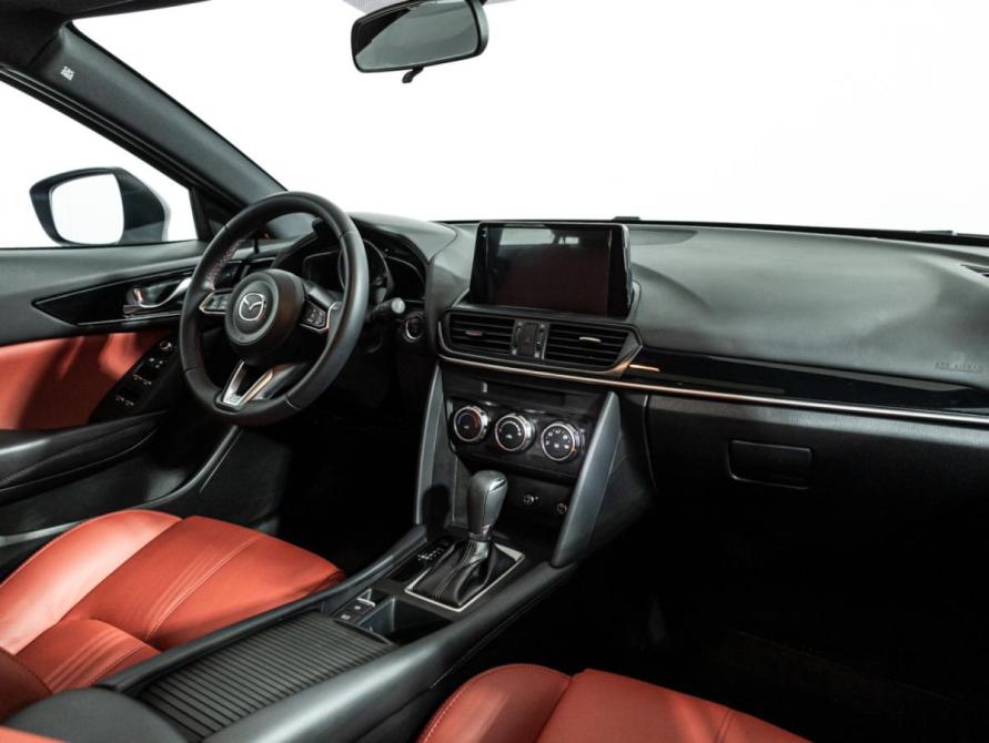 Mazda CX-4 I Рестайлинг Санкт-Петербург  - изображение 9