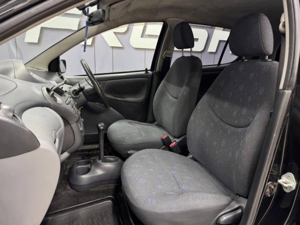Toyota Vitz I (P10) с пробегом 2002 года, цена 449 000 рублей, 219249 км, хэтчбек, Автокод Объявления