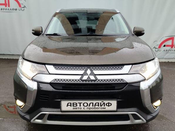 Mitsubishi Outlander III Рестайлинг 3 с пробегом 2019 года, цена 1 949 000 рублей, 121894 км, внедорожник, Автокод Объявления