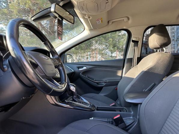 Ford Focus III Рестайлинг с пробегом 2018 года, цена 945 000 рублей, 238172 км, универсал, Автокод Объявления