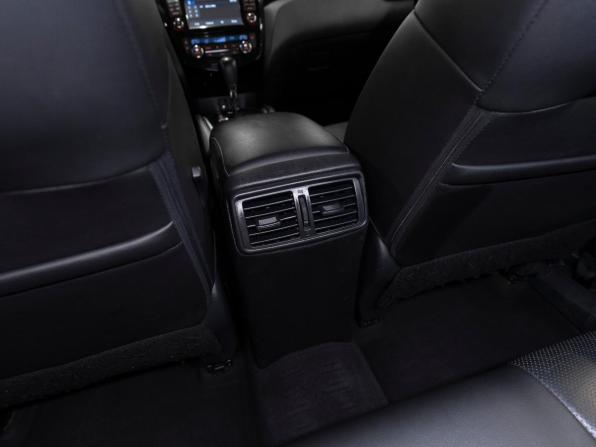 Nissan Qashqai II с пробегом 2016 года, цена 2 070 000 рублей, 26300 км, внедорожник, Автокод Объявления