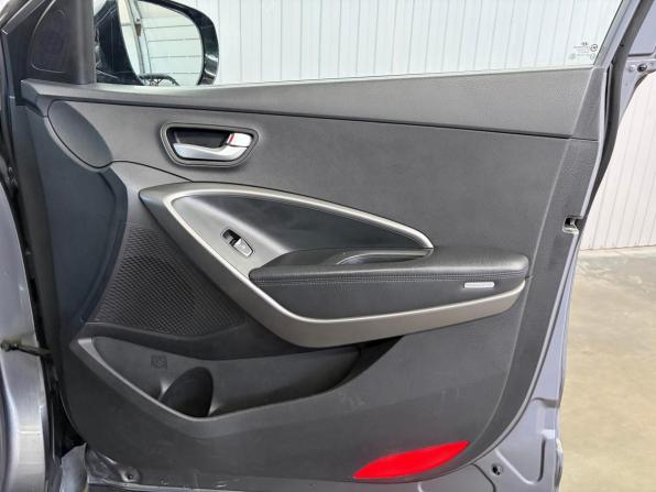 Hyundai Santa Fe III с пробегом 2013 года, цена 1 727 000 рублей, 216163 км, внедорожник, Автокод Объявления