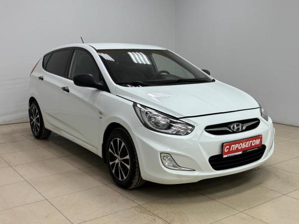 Hyundai Solaris I с пробегом 2012 года, цена 655 000 рублей, 191547 км, хэтчбек, Автокод Объявления