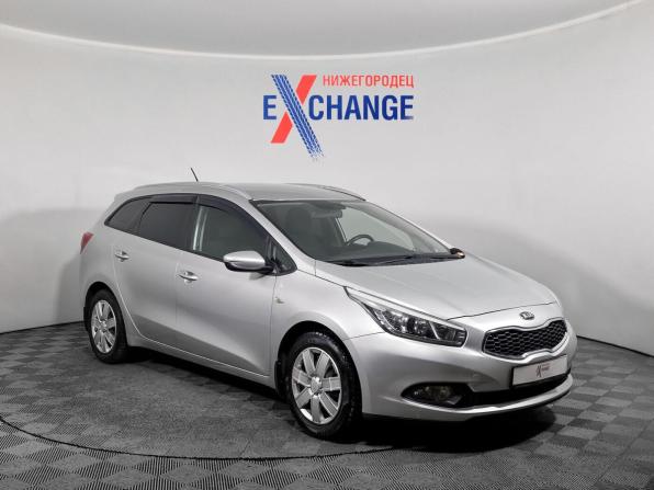 Kia Ceed II с пробегом 2015 года, цена 1 349 000 рублей, 68645 км, универсал, Автокод Объявления