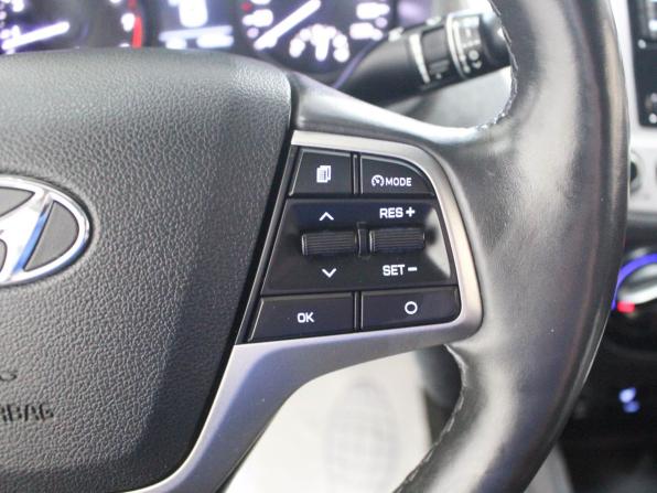 Hyundai Solaris II с пробегом 2019 года, цена 1 434 000 рублей, 90476 км, седан, Автокод Объявления