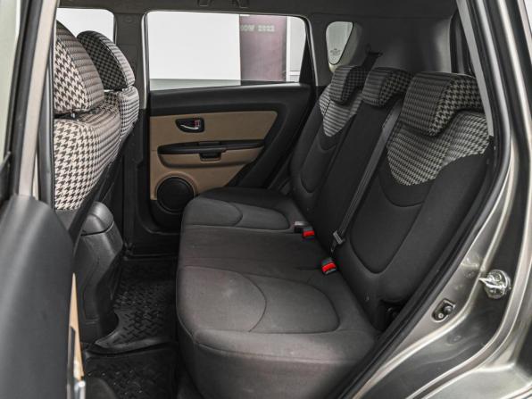 Kia Soul I Рестайлинг с пробегом 2013 года, цена 998 000 рублей, 134871 км, хэтчбек, Автокод Объявления
