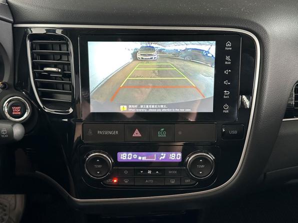 Mitsubishi Outlander III Рестайлинг 3 с пробегом 2022 года, цена 2 570 000 рублей, 32923 км, внедорожник, Автокод Объявления