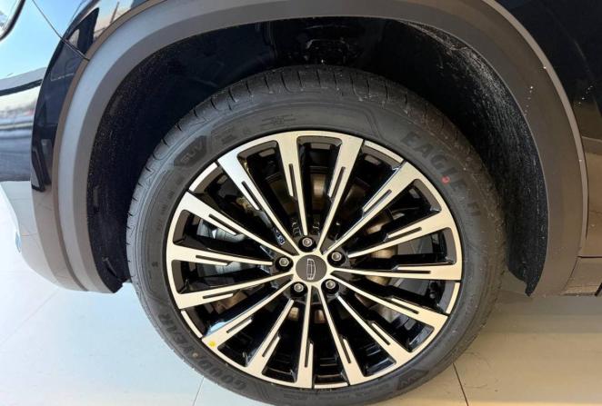Новый Geely Monjaro I Рестайлинг 2026 года, цена 4 954 990 рублей, внедорожник, Автокод Объявления