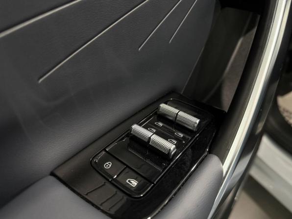 Geely Atlas II с пробегом 2024 года, цена 2 840 000 рублей, 13949 км, внедорожник, Автокод Объявления