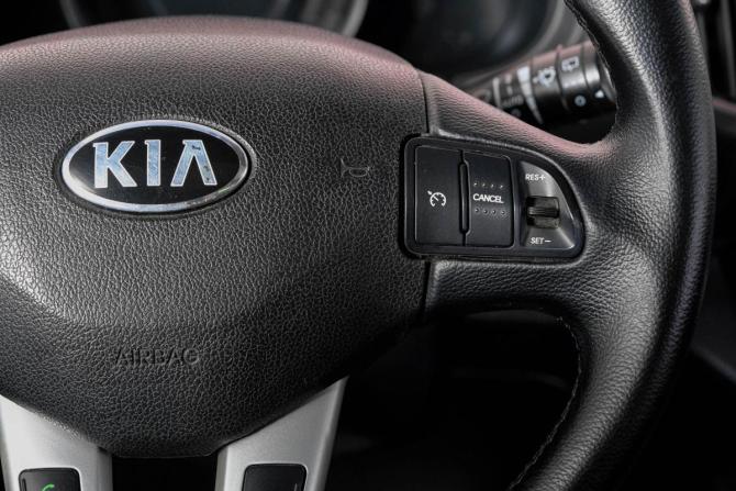 Kia Sportage III с пробегом 2012 года, цена 1 099 000 рублей, 213000 км, внедорожник, Автокод Объявления