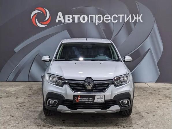 Renault Logan II Рестайлинг с пробегом 2019 года, цена 999 000 рублей, 87137 км, седан, Автокод Объявления