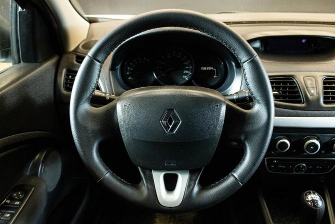 Renault Fluence I с пробегом 2012 года, цена 650 000 рублей, 158394 км, седан, Автокод Объявления