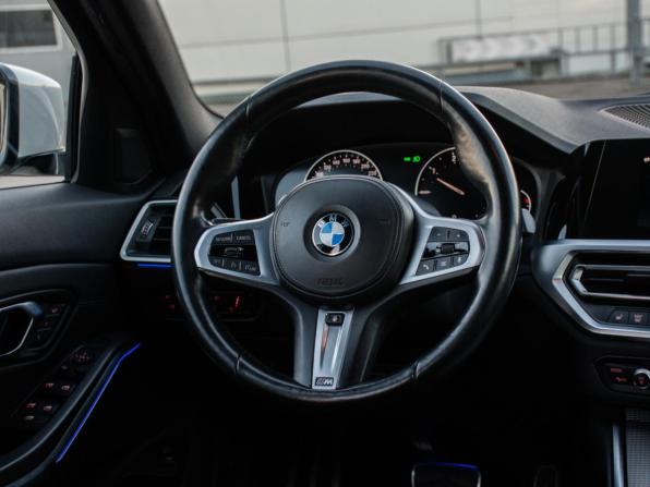 BMW 3 серии VII (G2x) с пробегом 2019 года, цена 3 679 000 рублей, 132776 км, седан, Автокод Объявления