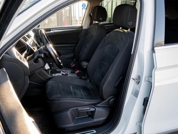 Volkswagen Tiguan II с пробегом 2017 года, цена 2 629 000 рублей, 123860 км, внедорожник, Автокод Объявления
