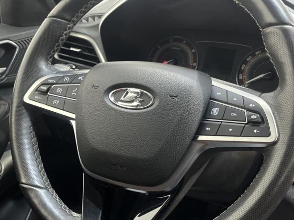 Lada (ВАЗ) Vesta I Рестайлинг (NG) с пробегом 2023 года, цена 1 204 000 рублей, 53117 км, седан, Автокод Объявления